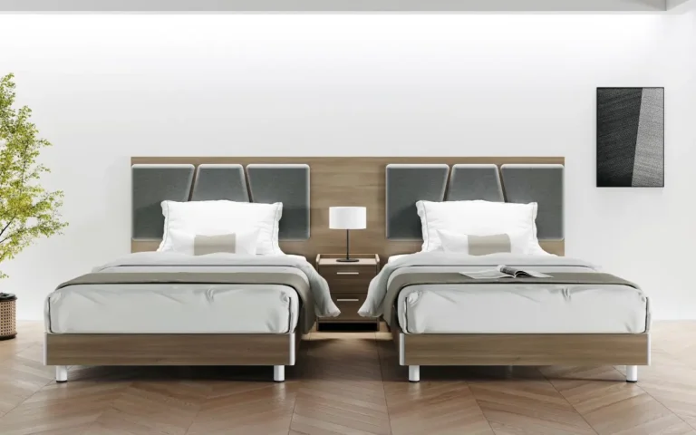 Headboard ()